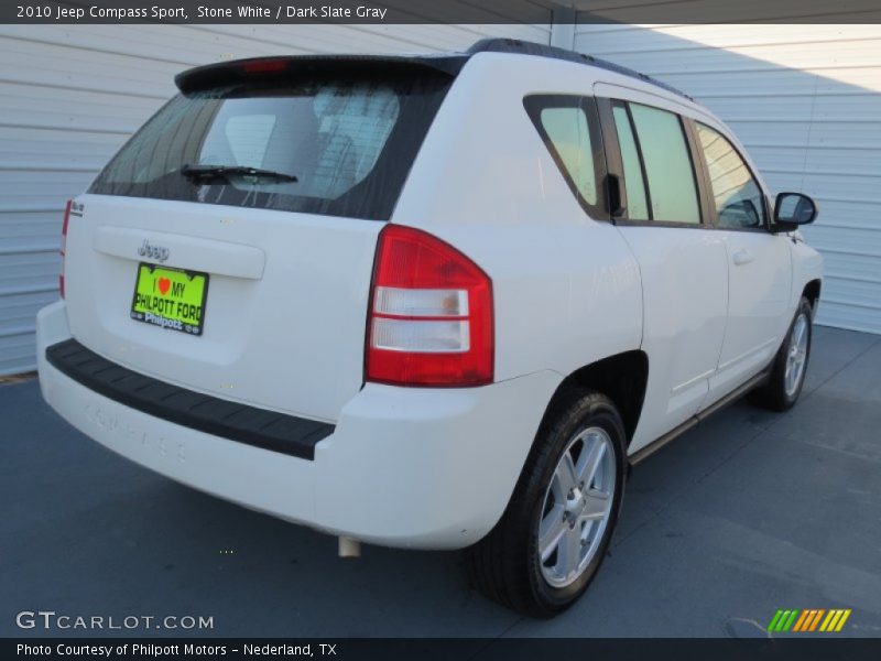 Stone White / Dark Slate Gray 2010 Jeep Compass Sport