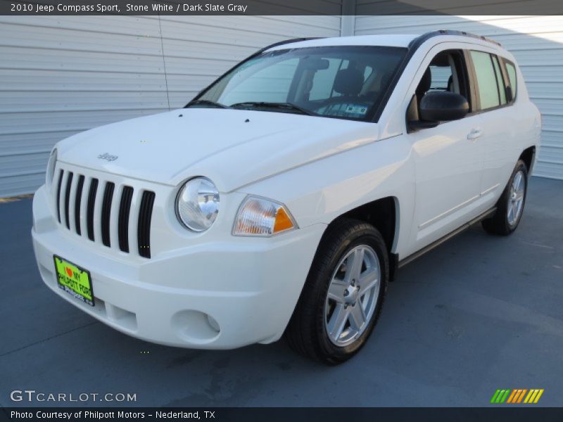 Stone White / Dark Slate Gray 2010 Jeep Compass Sport