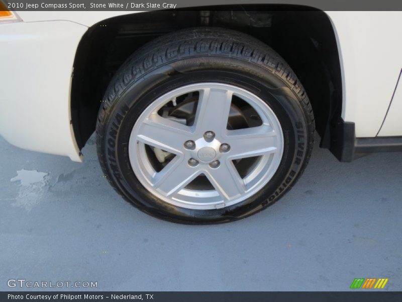 Stone White / Dark Slate Gray 2010 Jeep Compass Sport