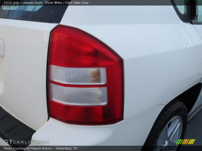 Stone White / Dark Slate Gray 2010 Jeep Compass Sport