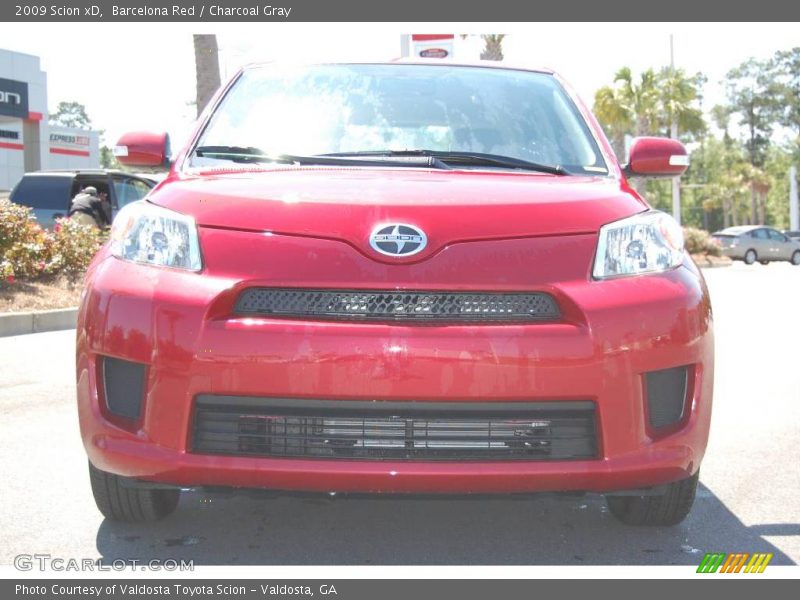 Barcelona Red / Charcoal Gray 2009 Scion xD
