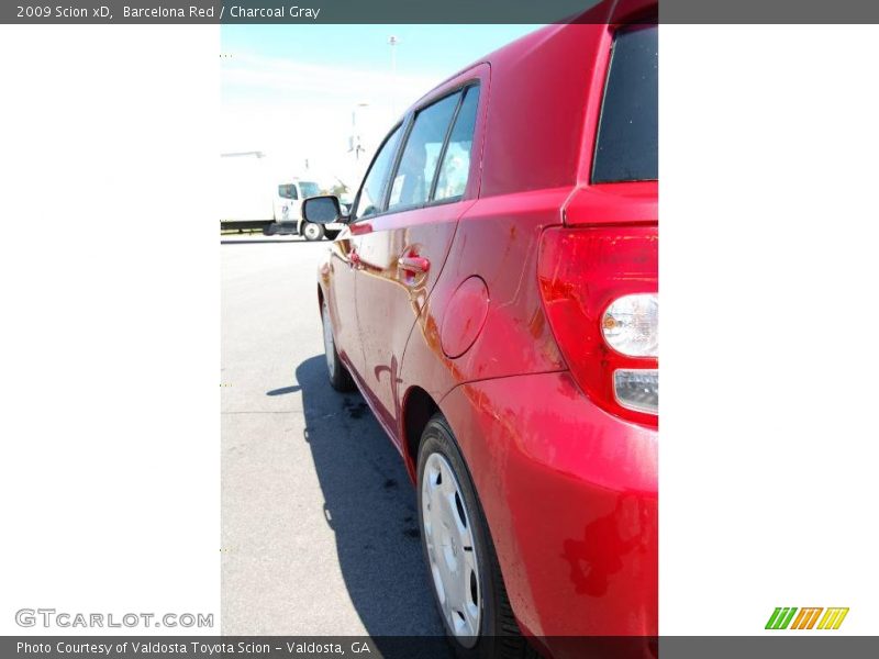 Barcelona Red / Charcoal Gray 2009 Scion xD