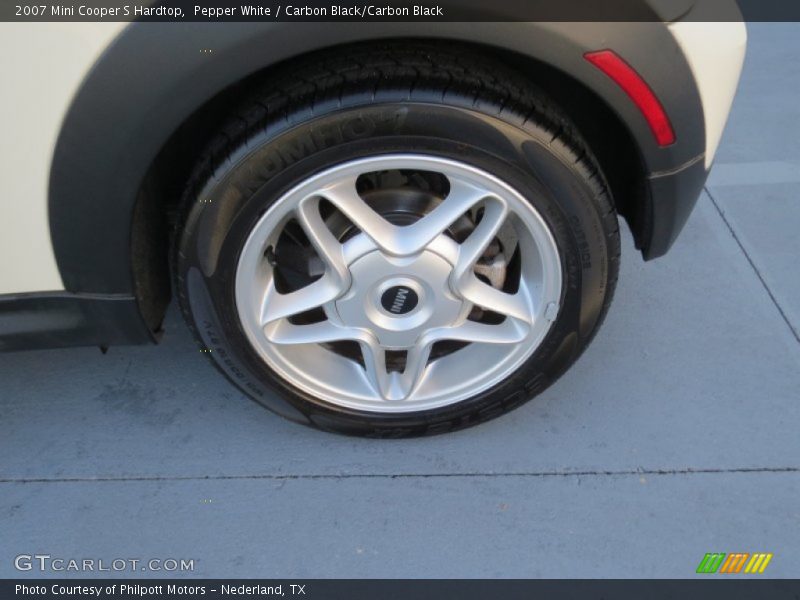 Pepper White / Carbon Black/Carbon Black 2007 Mini Cooper S Hardtop