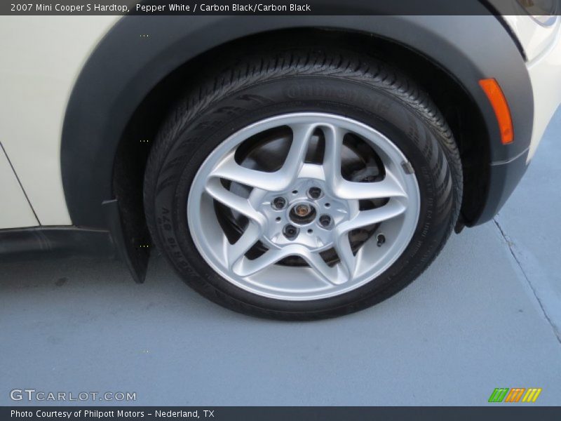 Pepper White / Carbon Black/Carbon Black 2007 Mini Cooper S Hardtop