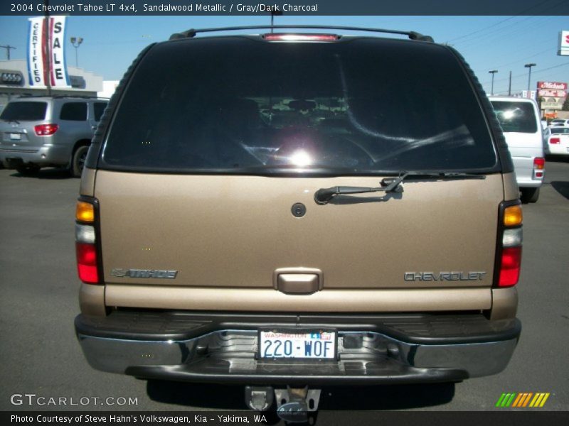 Sandalwood Metallic / Gray/Dark Charcoal 2004 Chevrolet Tahoe LT 4x4