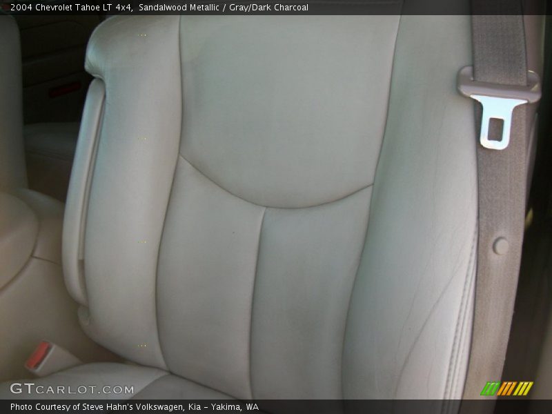Sandalwood Metallic / Gray/Dark Charcoal 2004 Chevrolet Tahoe LT 4x4