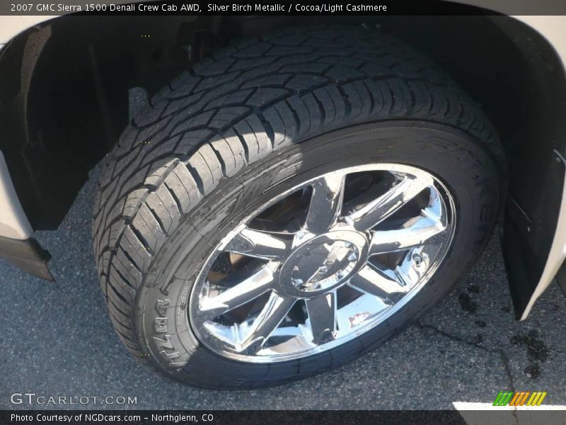 Silver Birch Metallic / Cocoa/Light Cashmere 2007 GMC Sierra 1500 Denali Crew Cab AWD