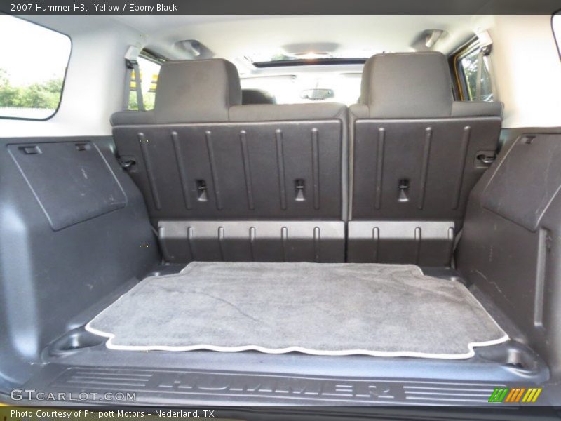 2007 H3  Trunk