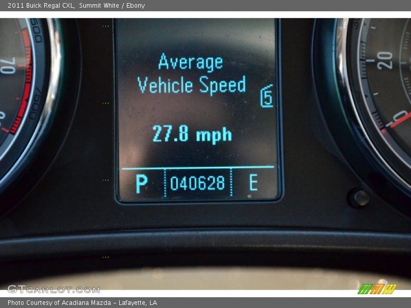Summit White / Ebony 2011 Buick Regal CXL