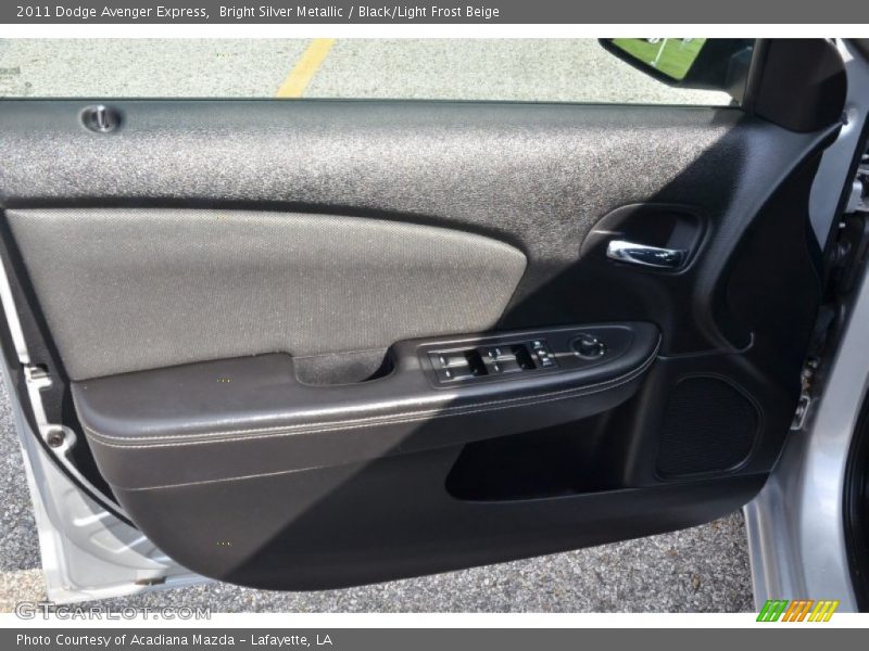 Bright Silver Metallic / Black/Light Frost Beige 2011 Dodge Avenger Express