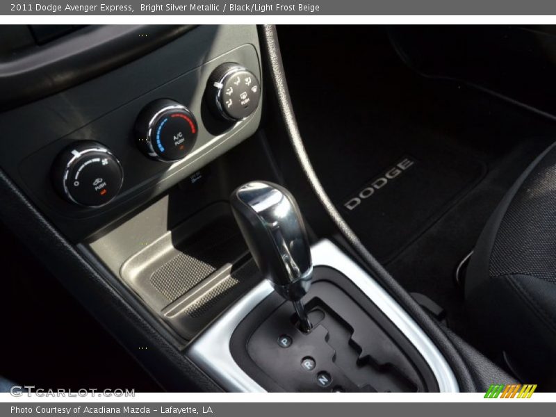 Bright Silver Metallic / Black/Light Frost Beige 2011 Dodge Avenger Express