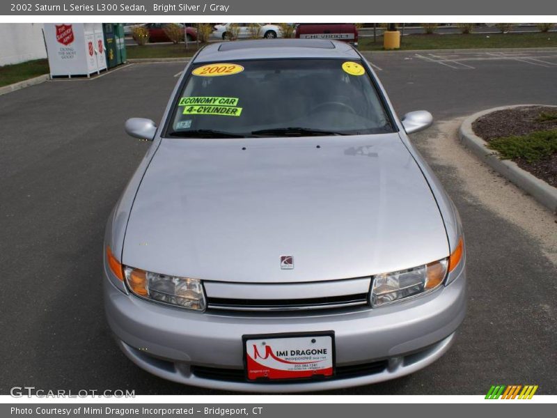 Bright Silver / Gray 2002 Saturn L Series L300 Sedan