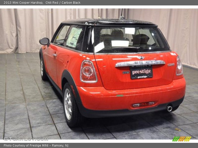 Chili Red / Carbon Black 2013 Mini Cooper Hardtop