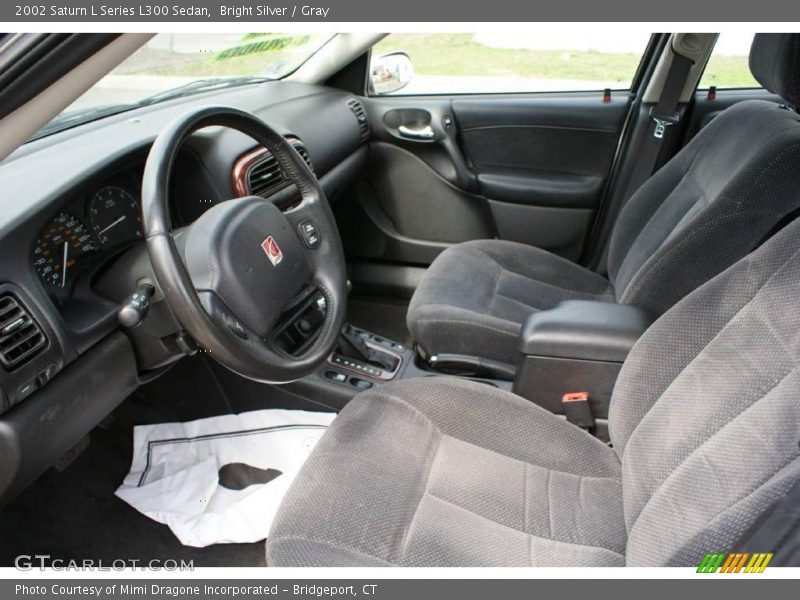 Bright Silver / Gray 2002 Saturn L Series L300 Sedan