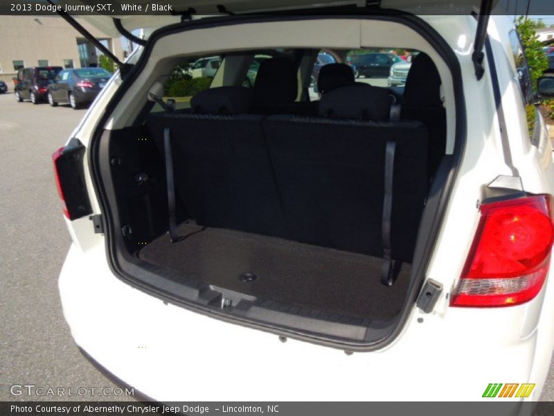 White / Black 2013 Dodge Journey SXT