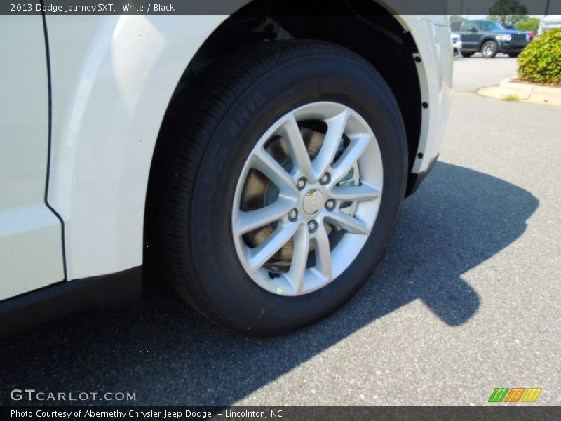 White / Black 2013 Dodge Journey SXT