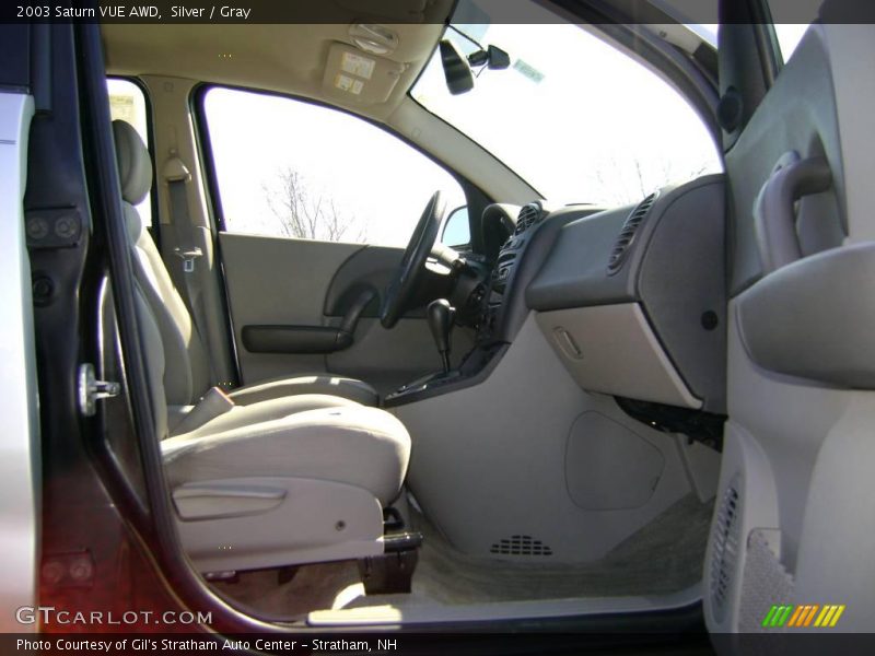 Silver / Gray 2003 Saturn VUE AWD