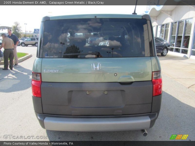 Galapagos Green Metallic / Black/Gray 2005 Honda Element EX AWD