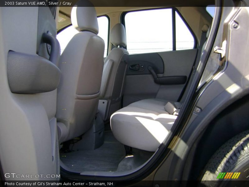 Silver / Gray 2003 Saturn VUE AWD