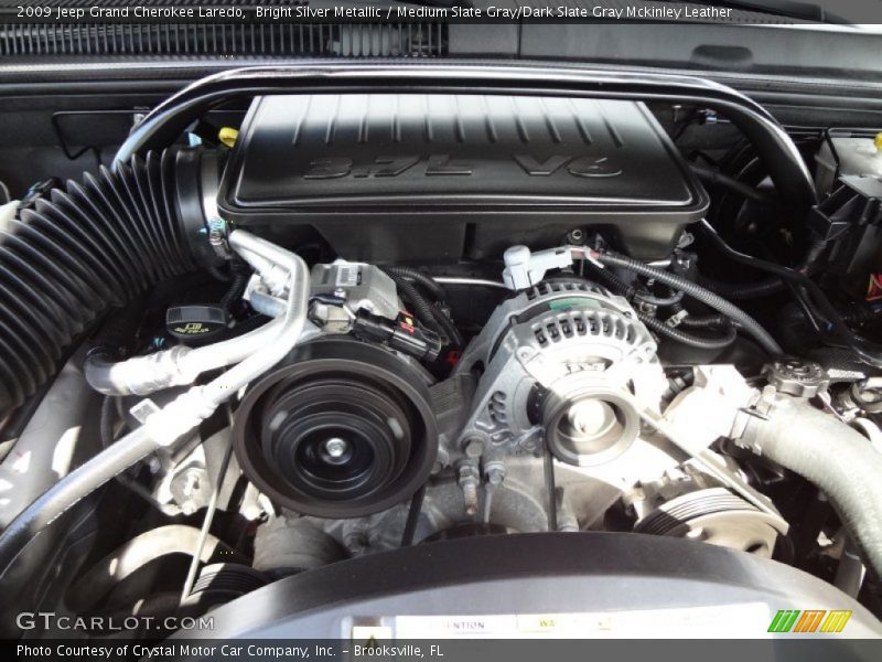 Bright Silver Metallic / Medium Slate Gray/Dark Slate Gray Mckinley Leather 2009 Jeep Grand Cherokee Laredo