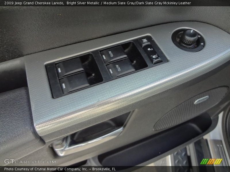 Bright Silver Metallic / Medium Slate Gray/Dark Slate Gray Mckinley Leather 2009 Jeep Grand Cherokee Laredo