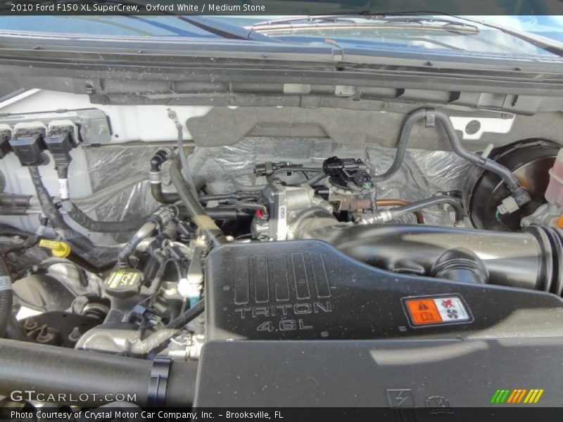 Oxford White / Medium Stone 2010 Ford F150 XL SuperCrew