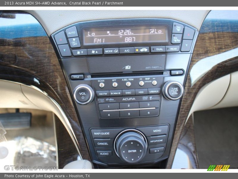 Controls of 2013 MDX SH-AWD Advance