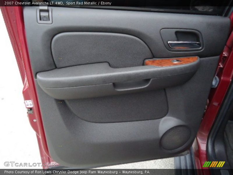 Sport Red Metallic / Ebony 2007 Chevrolet Avalanche LT 4WD