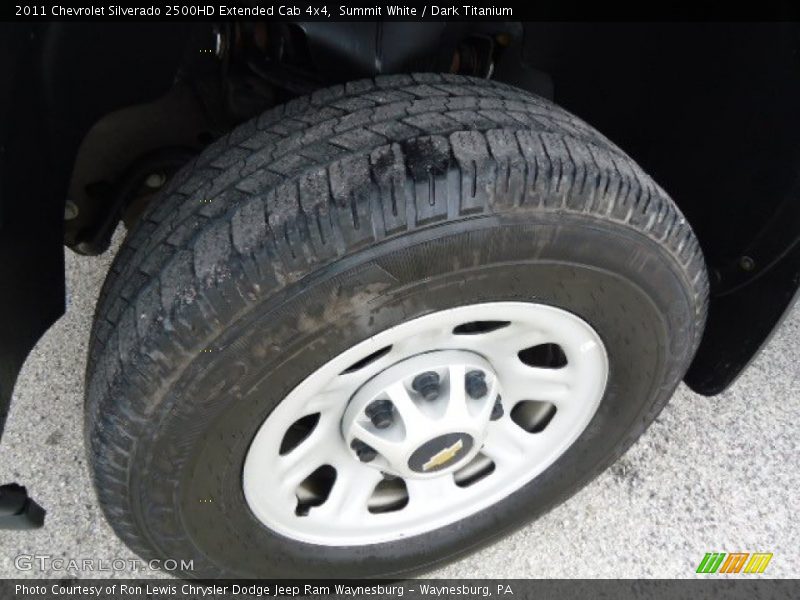 Summit White / Dark Titanium 2011 Chevrolet Silverado 2500HD Extended Cab 4x4