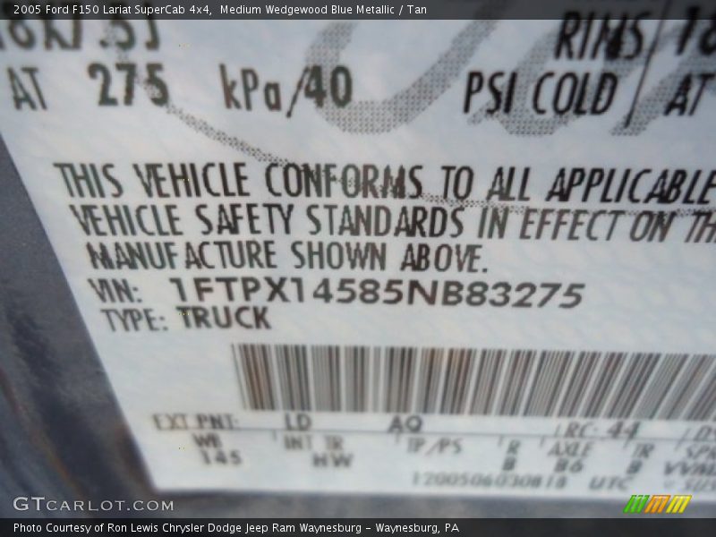 Medium Wedgewood Blue Metallic / Tan 2005 Ford F150 Lariat SuperCab 4x4