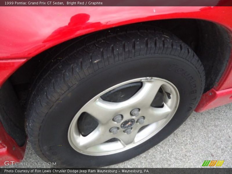 Bright Red / Graphite 1999 Pontiac Grand Prix GT Sedan