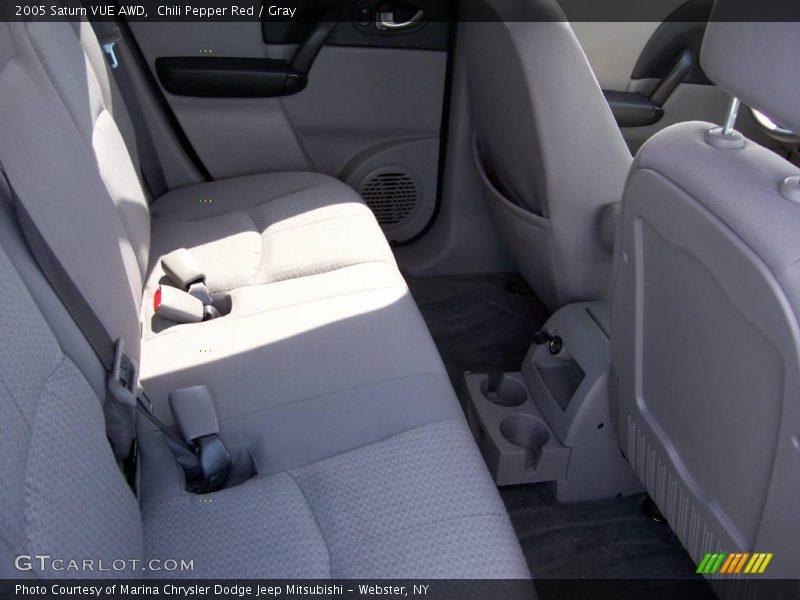 Chili Pepper Red / Gray 2005 Saturn VUE AWD