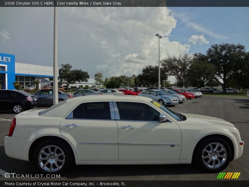Cool Vanilla White / Dark Slate Gray 2008 Chrysler 300 C HEMI