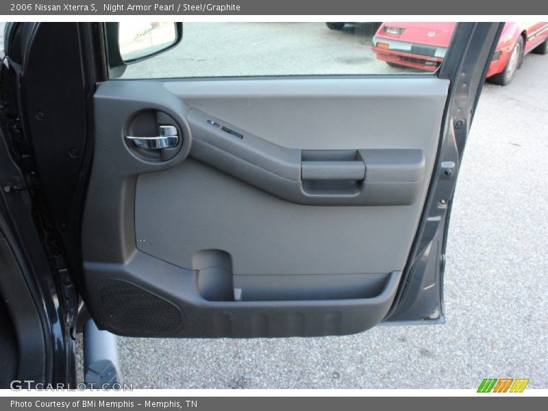 Night Armor Pearl / Steel/Graphite 2006 Nissan Xterra S