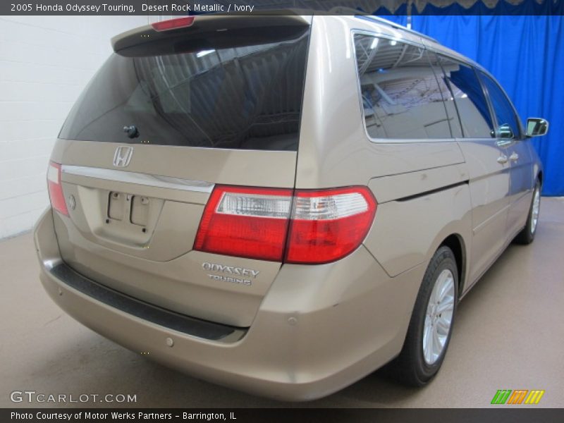 Desert Rock Metallic / Ivory 2005 Honda Odyssey Touring