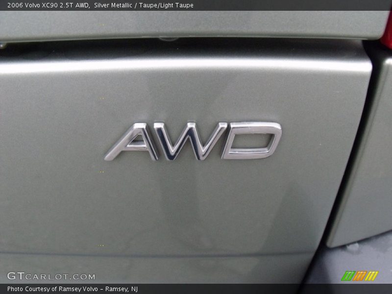 Silver Metallic / Taupe/Light Taupe 2006 Volvo XC90 2.5T AWD