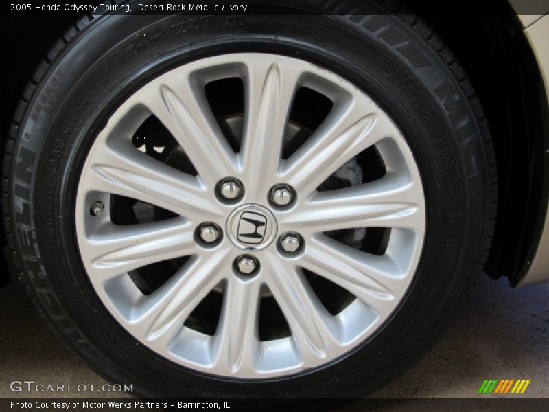 Desert Rock Metallic / Ivory 2005 Honda Odyssey Touring