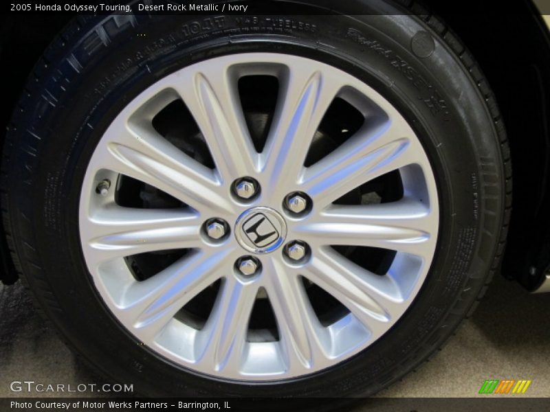 Desert Rock Metallic / Ivory 2005 Honda Odyssey Touring