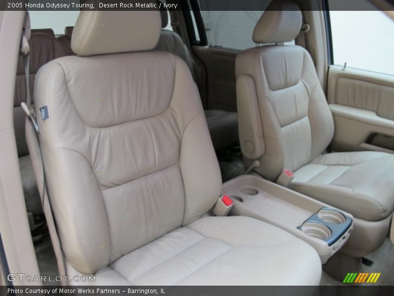 Desert Rock Metallic / Ivory 2005 Honda Odyssey Touring