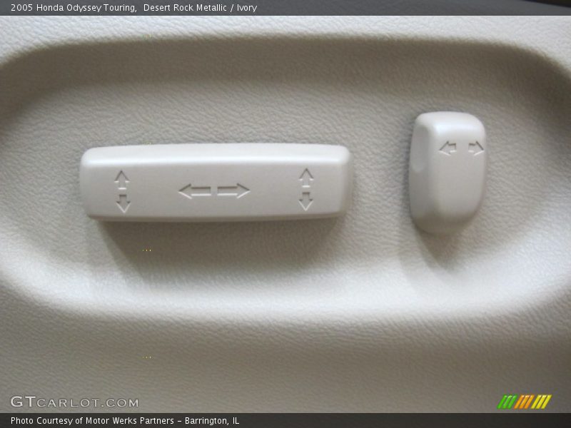 Desert Rock Metallic / Ivory 2005 Honda Odyssey Touring