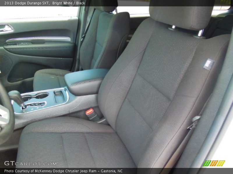 Bright White / Black 2013 Dodge Durango SXT