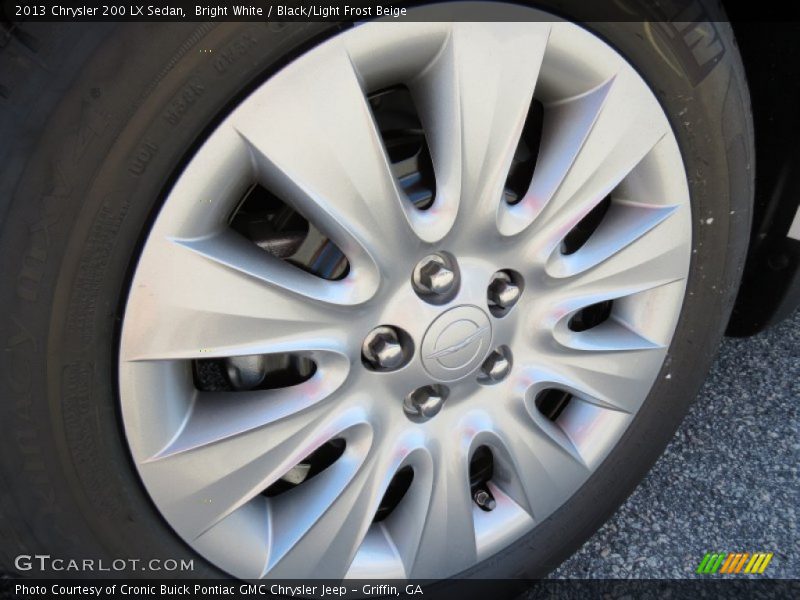 Bright White / Black/Light Frost Beige 2013 Chrysler 200 LX Sedan