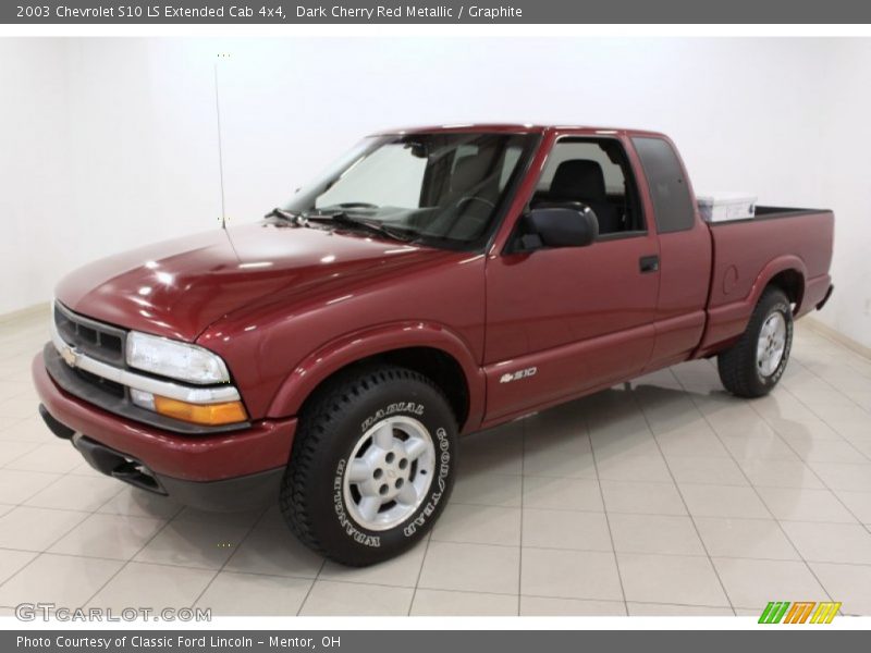 Dark Cherry Red Metallic / Graphite 2003 Chevrolet S10 LS Extended Cab 4x4