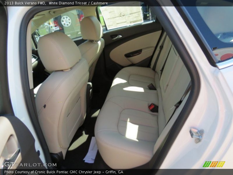 White Diamond Tricoat / Cashmere 2013 Buick Verano FWD