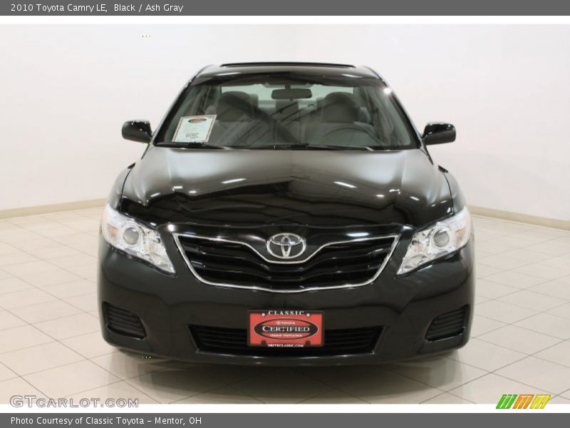 Black / Ash Gray 2010 Toyota Camry LE