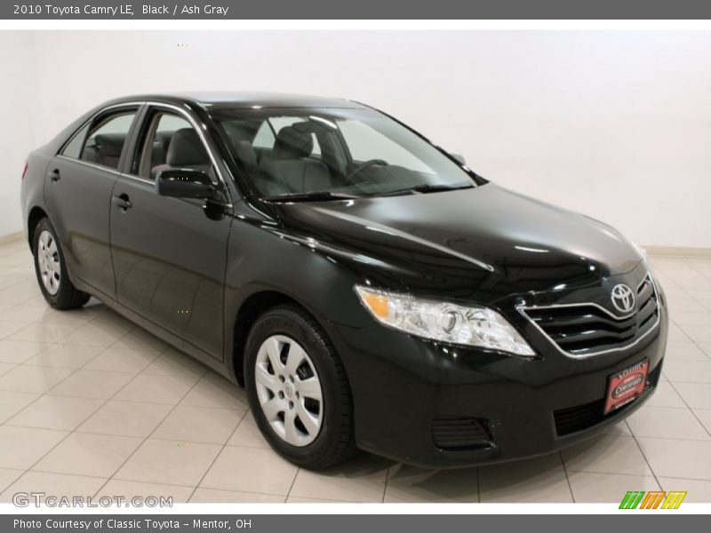 Black / Ash Gray 2010 Toyota Camry LE