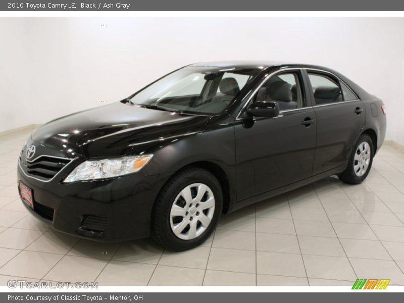 Black / Ash Gray 2010 Toyota Camry LE