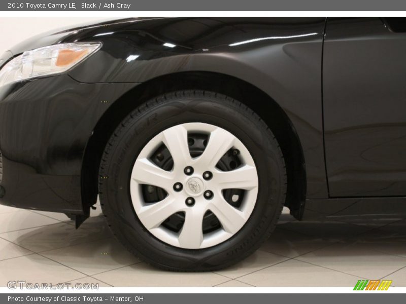 Black / Ash Gray 2010 Toyota Camry LE