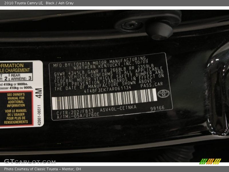 Black / Ash Gray 2010 Toyota Camry LE