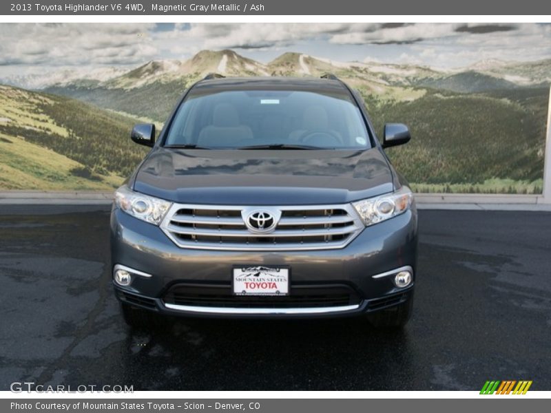 Magnetic Gray Metallic / Ash 2013 Toyota Highlander V6 4WD